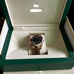 Luxury Rose Gold Watch