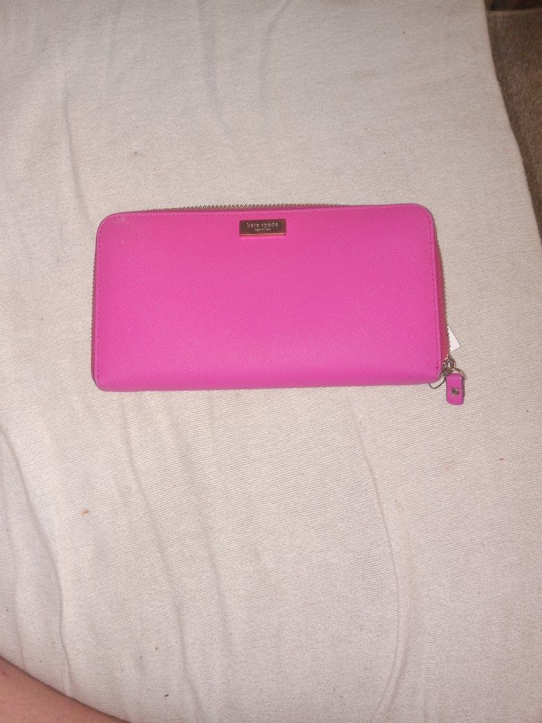Kate Soade Pink Wallet New Never Used