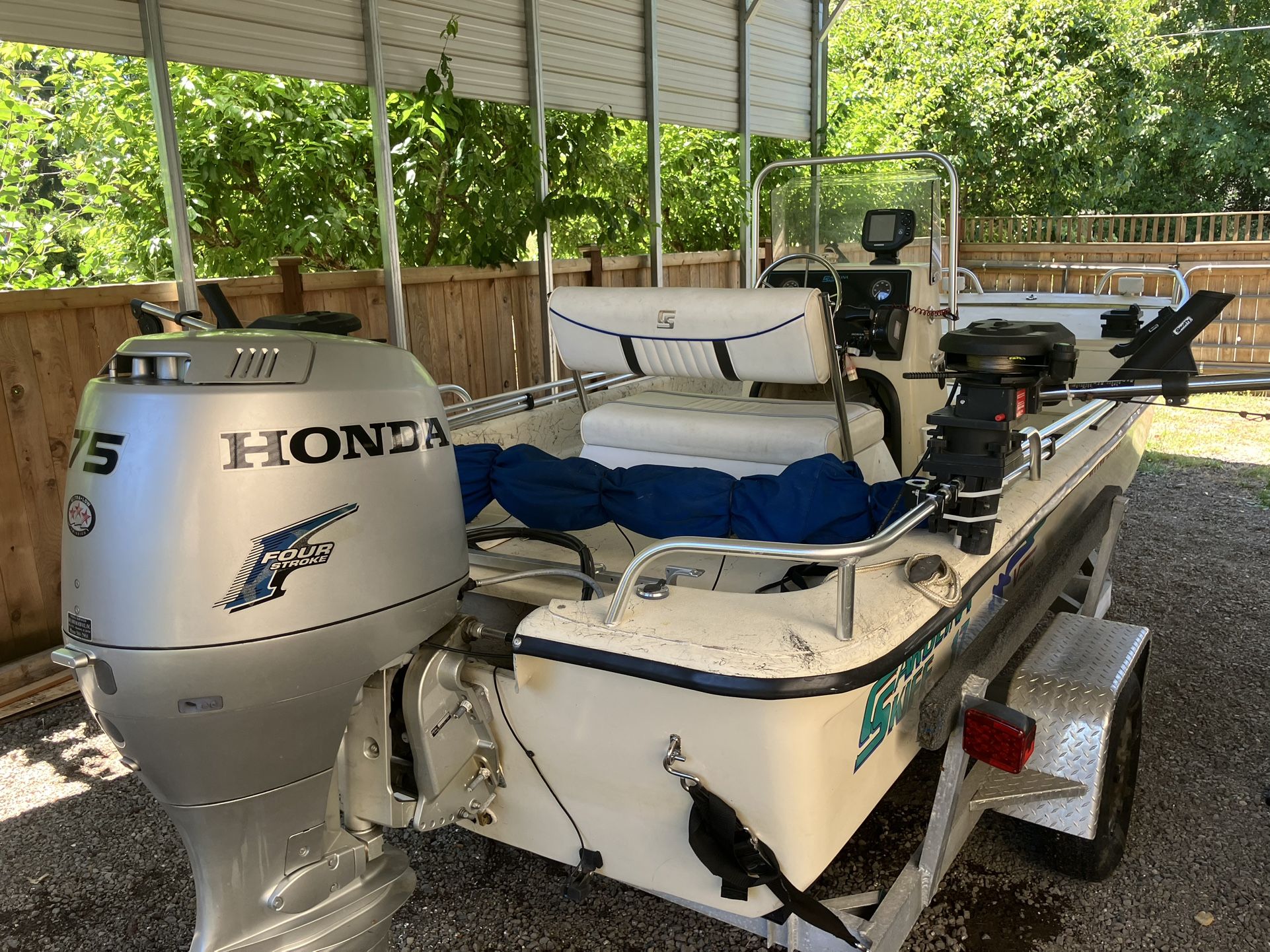 2005 17ft Carolina Skiff