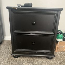 Nightstand and Dresser/tv Stand 