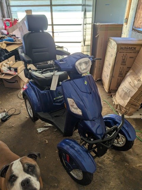 EW-46 4-Wheel  Heavy Duty 4 Wheel Electric Mobility Scooter  up to 400lbs