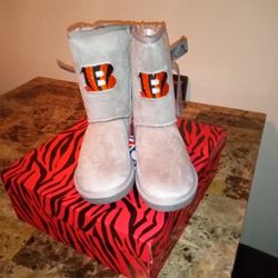 Cincinnati Bengals Boots Size 6 
