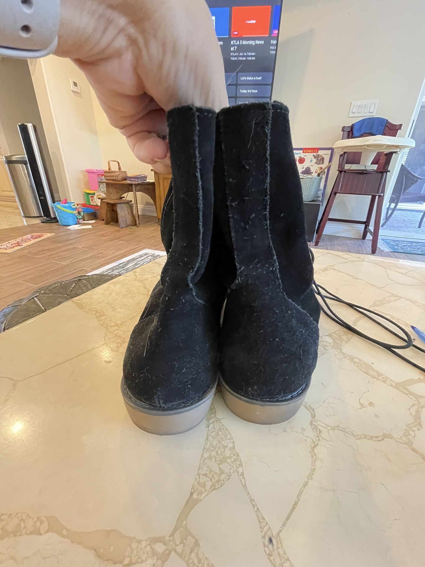 Dirty Laundry, Faux  Suede, Women’s Ankle Boots - Size 10