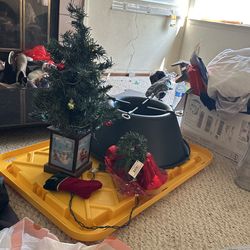 Free Mini Xmas Tree And Tree Stand.
