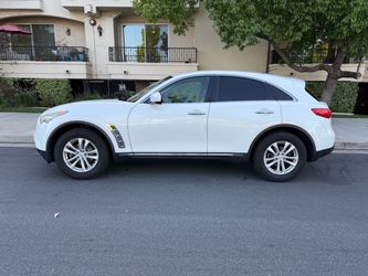 2011 Infiniti Fx35