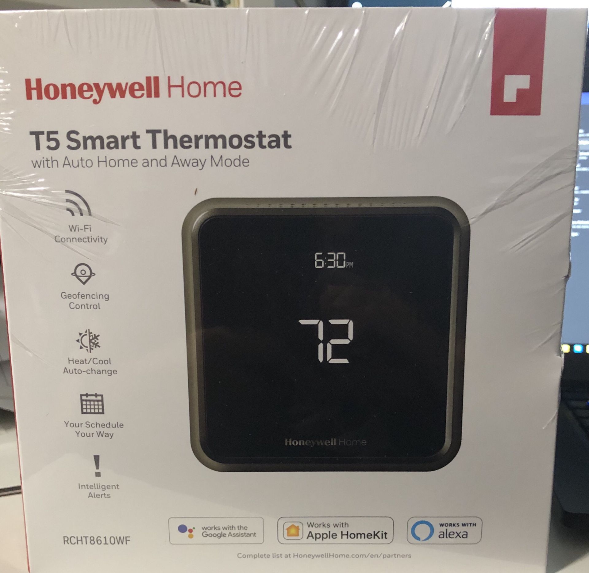 Honeywell T5 smart thermostat