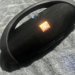 JBL Boombox