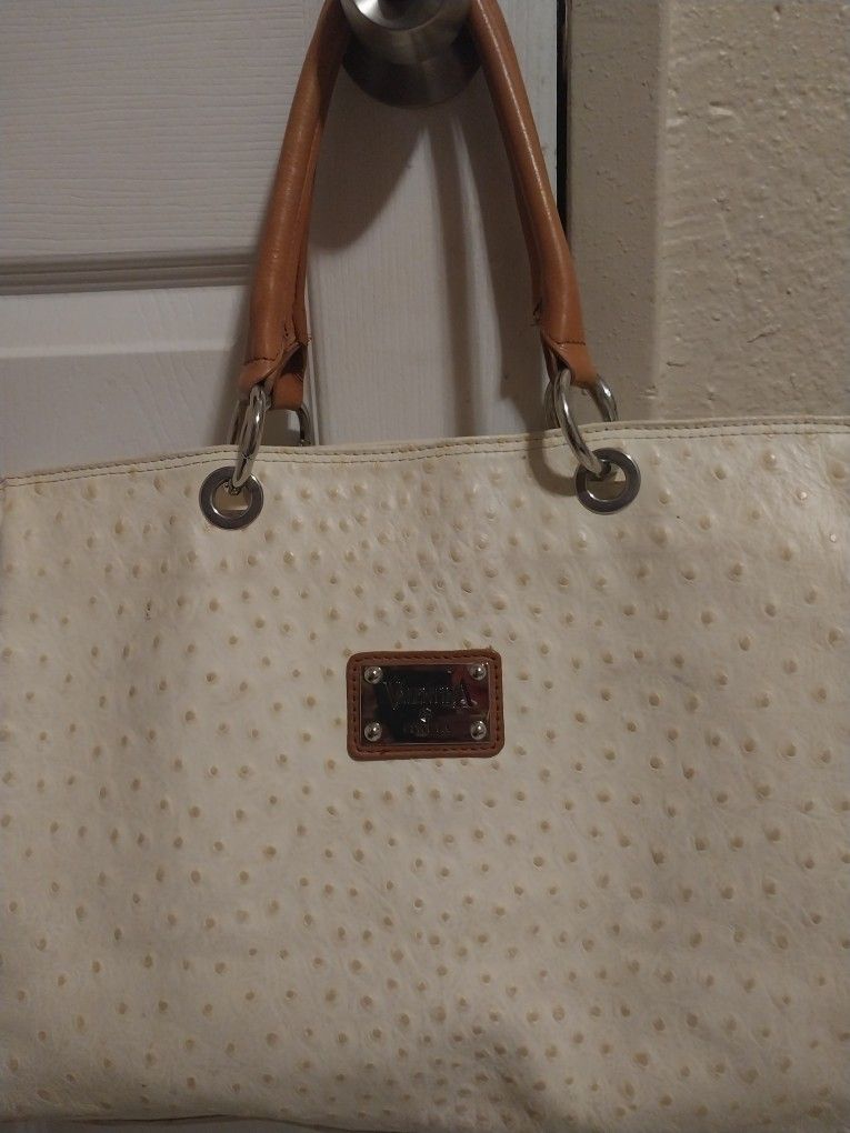 Woman's Valentina Bag