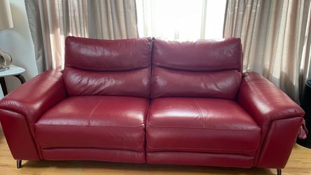 Modern Red Leather Reclining Loveseat – Ultra Comfortable!