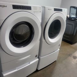 SET WHILPPOL WASHER AND DRYER ELECTRIC 