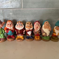 Vintage Disney 7 Dwarfs Squeaky Rubber Toys/ Collectibles 