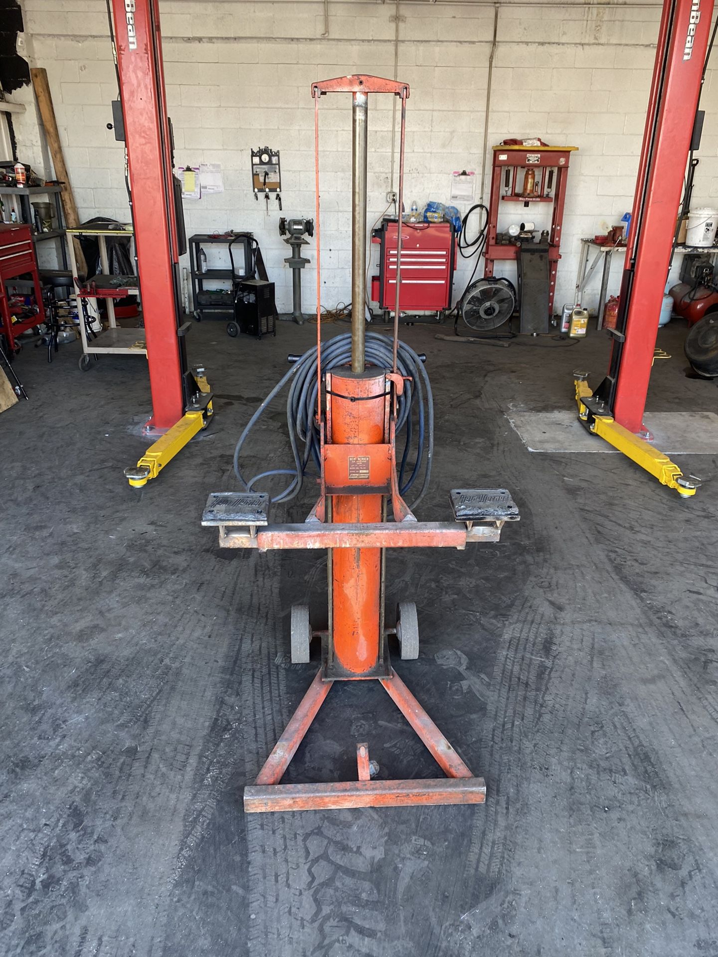 Bumper Jack for Sale in Bakersfield, CA OfferUp