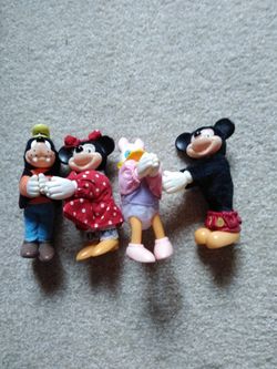 Vintage Disney Clasp Toys(4) from the 1980s