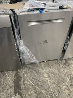 Bosch dishwasher in stainless steel new