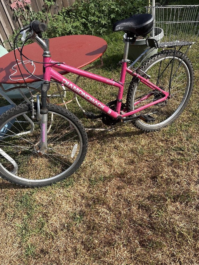 DIAMONBACK OUTLOOK SMALL ALUMINIUM MTB 26s