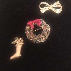Lot of 3 Vtg Christmas Brooch  