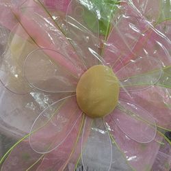 12pcs Nylon Flower wall decor.