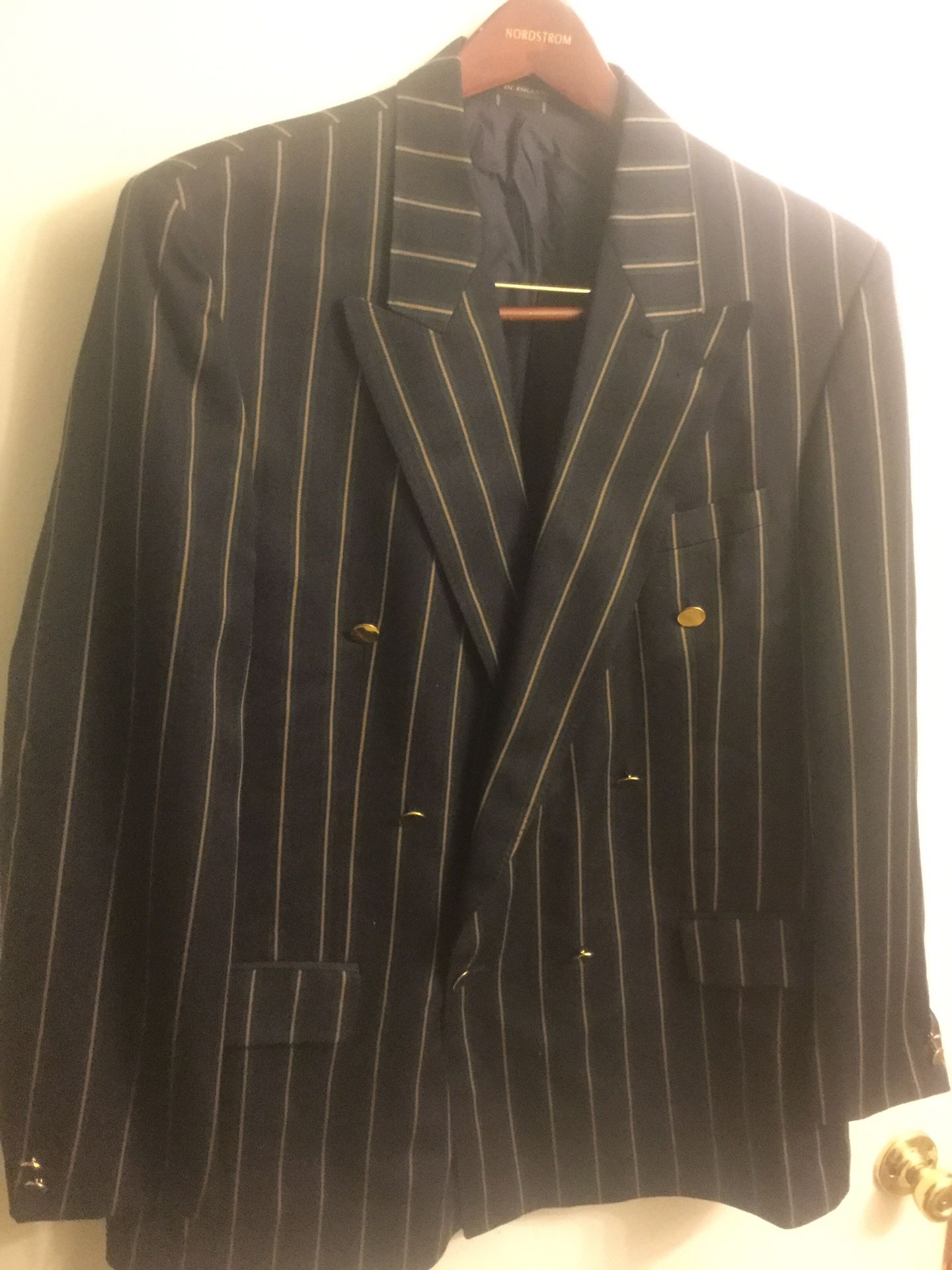 Harvie & Hudson (H &H) Double Breasted Men’s Coat -Size 46
