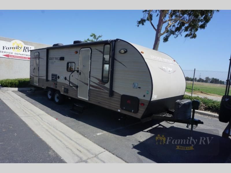 RV Trailer 32’ (Bunk Beds)