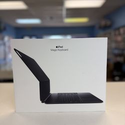 iPad Pro Magic Keyboard 13 Inch With Apple Warranty Till July 2026