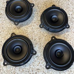 Auto Audio Speakers of 4 For Nissan Leaf 2nd Gen.