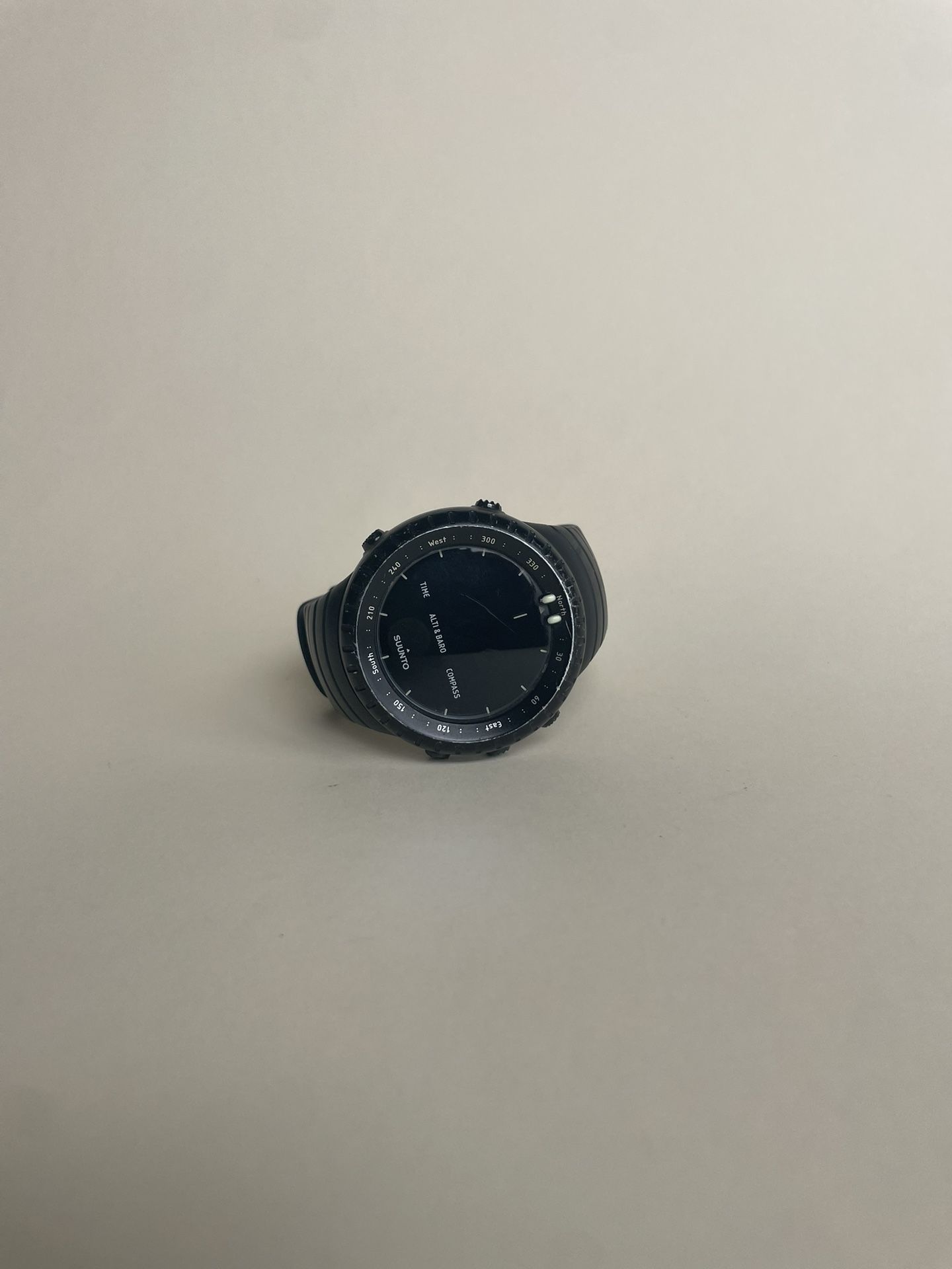 SUUNTO Core Sports Watch, Classic Outdoor Adventure Watch with Altimeter, Barometer & Compass, Dual-time Sunrise & Sunset Display, Temperature & Storm