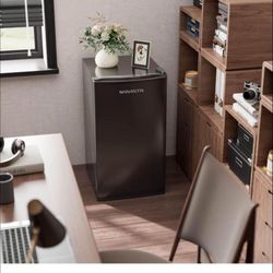 3.2 Cu. Ft Mini Fridge with Freezer 