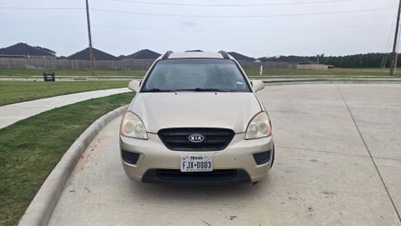 2008 KIA Rondo