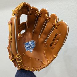 MBNA-2000WS Kids Baseball Glove