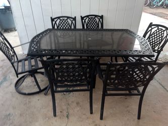 Hampton Bay Wrought Iron bistro Metal 7-Piece Cast Aluminum Patio Dining Set Patio Furniture