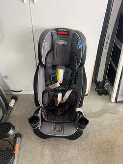 Car seat - Graco brand