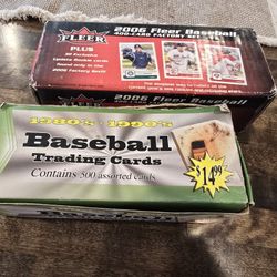 Assorted Baseball Cards 