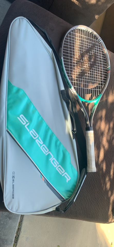 Youth tennis racket and bag 