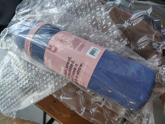 Brand New - Owala 24oz Water Bottle - $20 each FIRM
