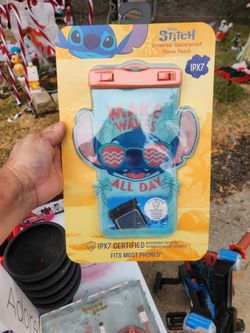 New Stitch Waterproof Phone Holder 