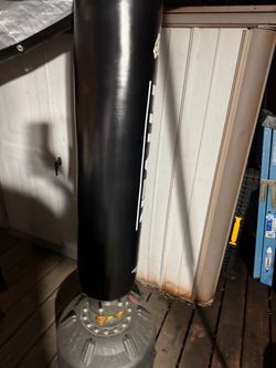 Punching stand kickboxing