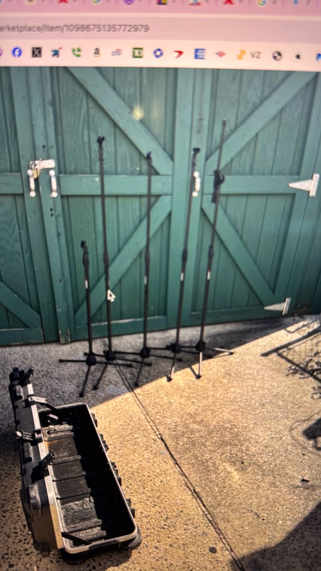 Gator Frameworks Microphone Stand 5 with Carry case