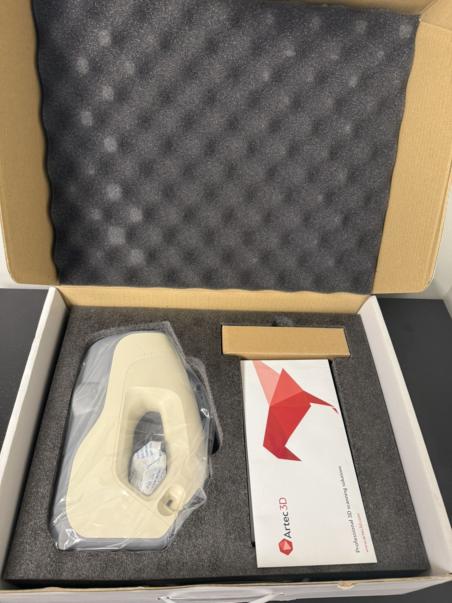 Artec Eva-M Handheld 3D Scanner