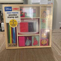 Melissa And Doug Wooden Stand Set Princess