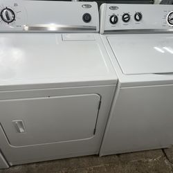 Whirlpool Set Washer And Electric Dryer 