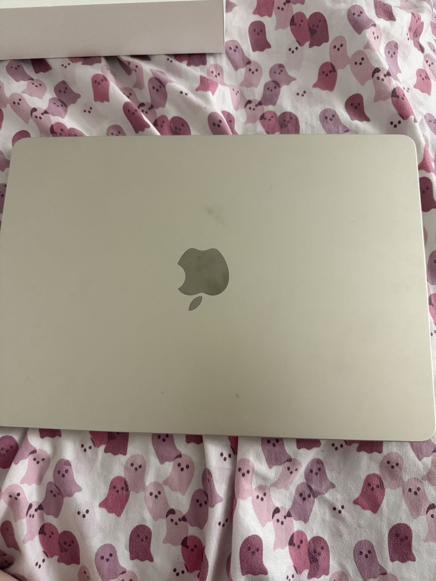MacBook Air (13inch Screen, Rose Gold)