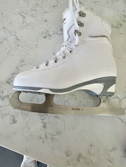 Jackson’s Ice Skates Girls Size 4