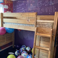 Brand New Loft Bed   Real Wood