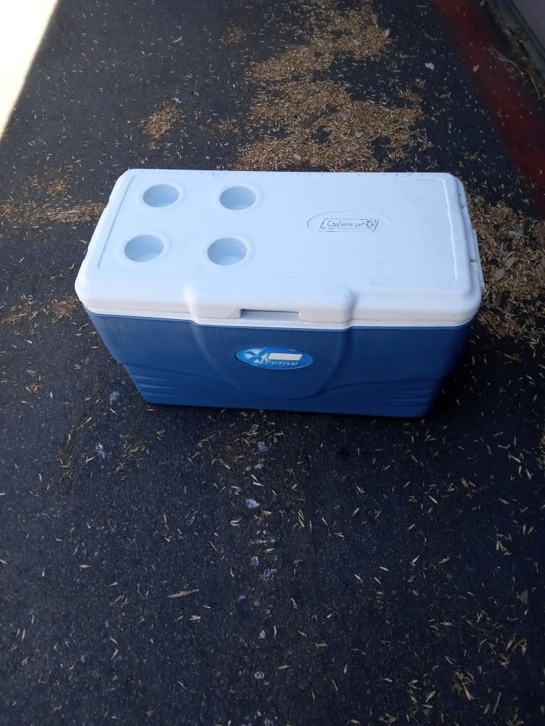 COLEMAN COOLER