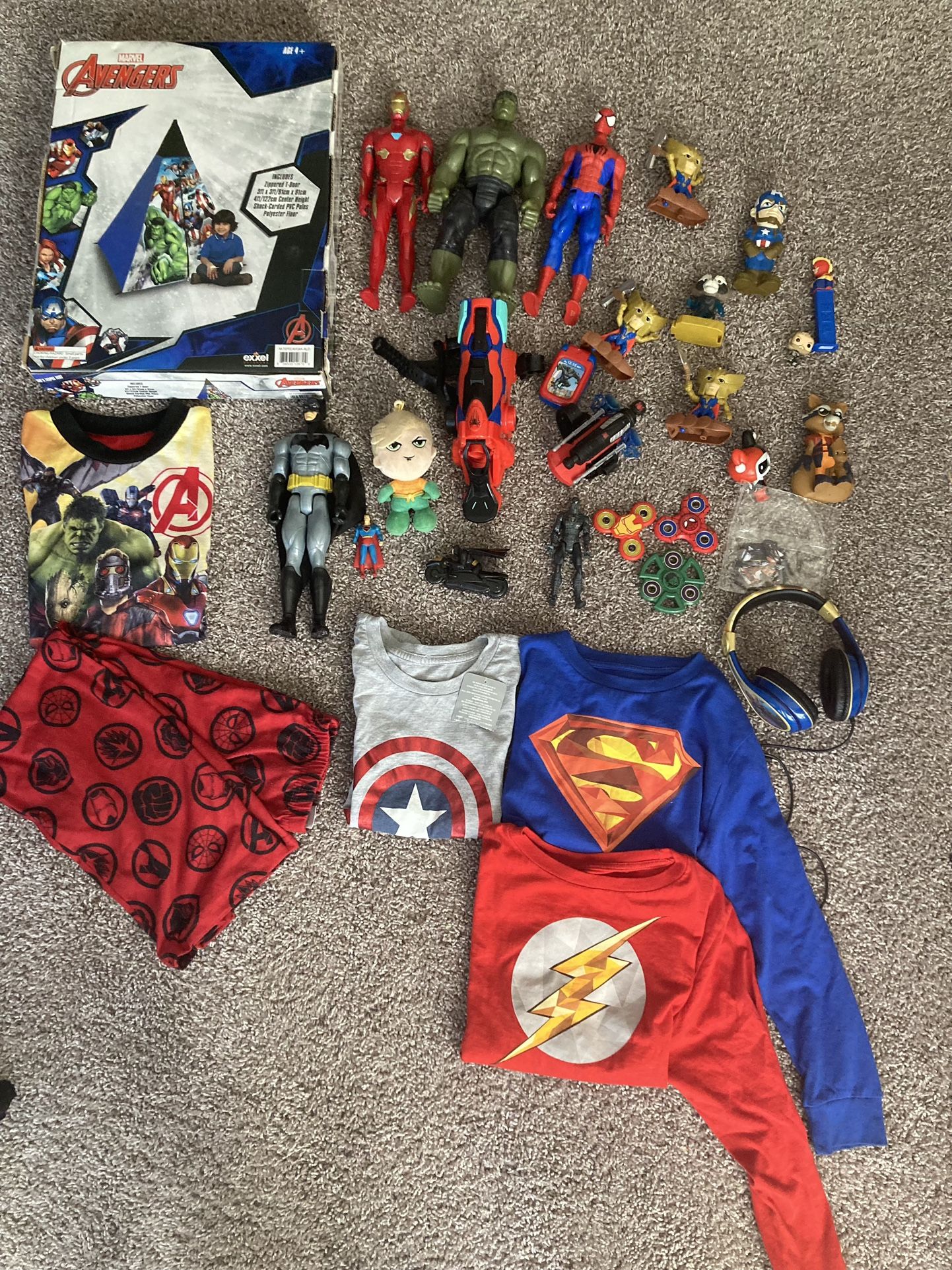 Marvel, Spider Man, Iron Man, Aqua Man, DC, Bat Man, Heroes Bundle