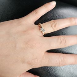Beautiful 14K Gold Engagement Ring