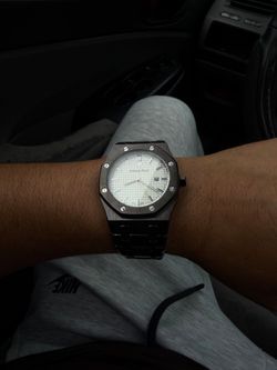 Shiny Black AP