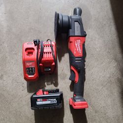 Milwaukee M18 Fuel 15mm random orbital polisher.