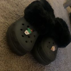 Crocs Clogs with Fur Lining and Jibbitz