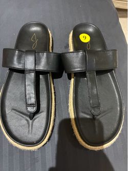 Black sandals